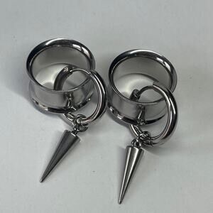 16mm Stainless Steel Spike Ear Plugs Silver Gauges